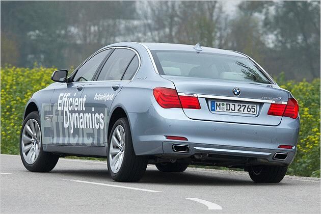 Äußerlich ist der ActiveHybrid 7 kaum von einem normalen 7er zu unterscheiden