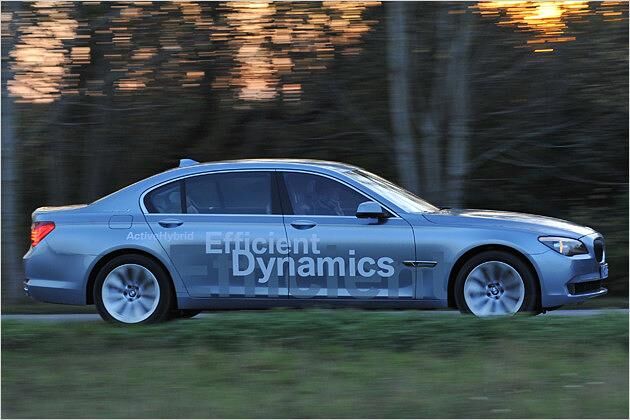 Ab Frühjahr 2010 ist der ActiveHybrid 7 zu haben
