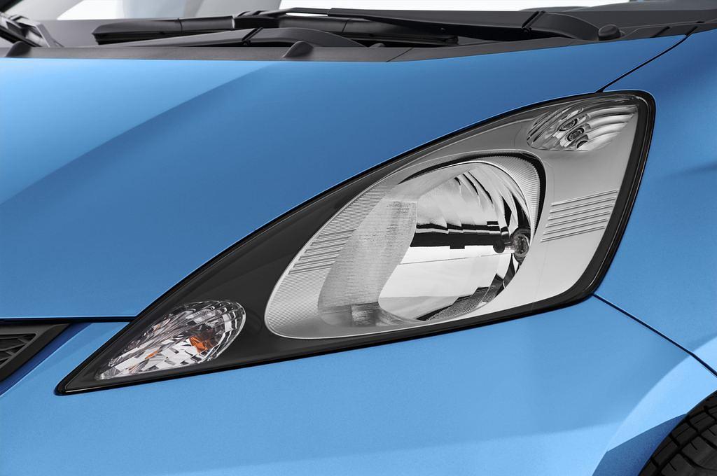 Honda Jazz (Baujahr 2011) Exclusive 5 Türen Scheinwerfer