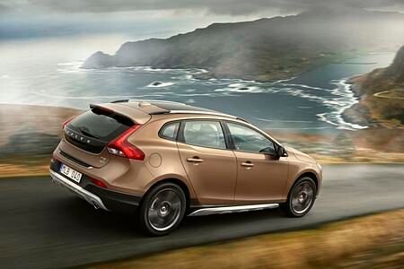 Volvo V40 Cross Country und R-Design - Familienzuwachs auf schwedische Art (Vorabbericht)