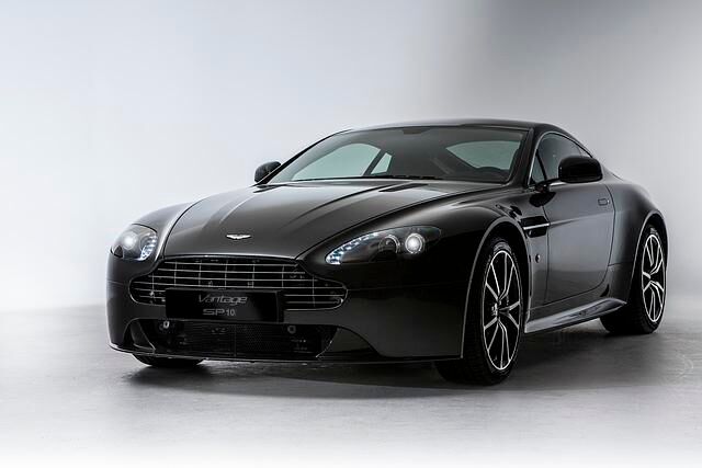 Sondermodell Aston Martin Vantage SP10 - Extra zum Selbstschalten