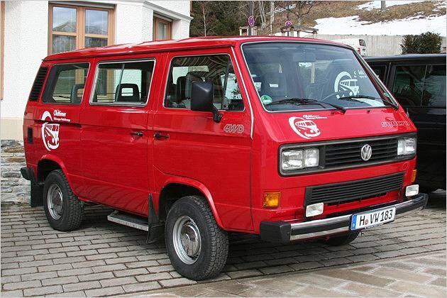 Der T3 Syncro war dann ab 1985 der erste VW-Bus, den es mit Allradantrieb zu kaufen gab