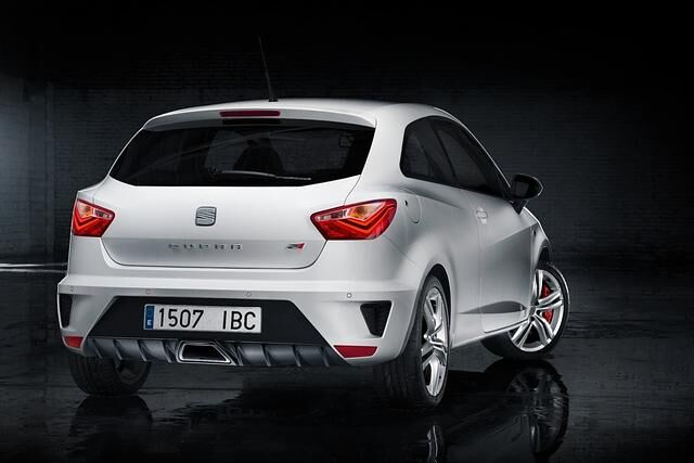 Nach rund einem Jahr Abstinenz erhält der moderat weiterentwickelte Seat Ibiza wieder das sportliche Cupra-Topmodell