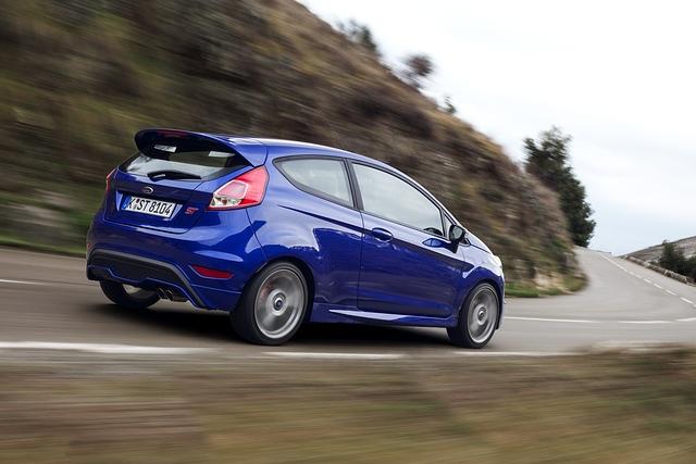  Endlich darf der Ford Fiesta ST in der Leistungsliga von VW Polo GTI und Co. spielen