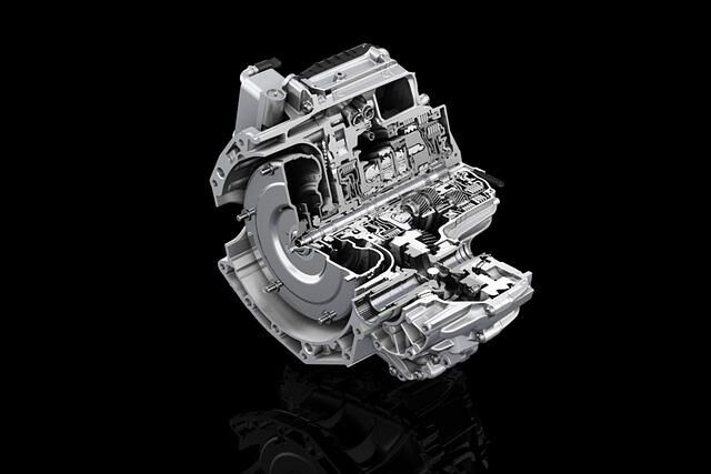 Land Rover präsentiert sein erstes Modell mit der von ZF entwickelten Neungang-Automatik