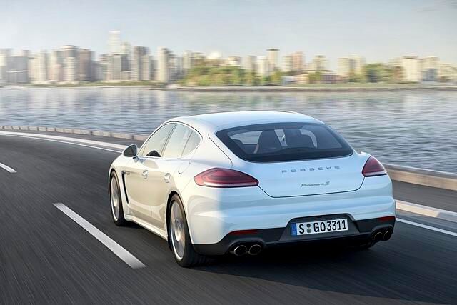 Auch wenn die Öffentlichkeit bereits Fotos zu Gesicht bekommen hat, ist die Auto Shanghai 2013 die erste Messeplattform für das 
