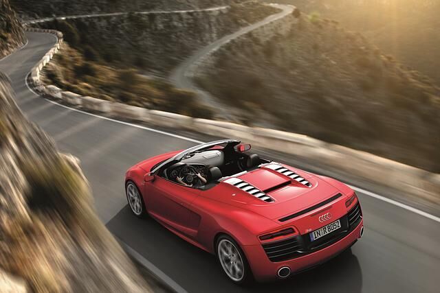 Als Antrieb stehen V8- und V10-Motoren zur Wahl