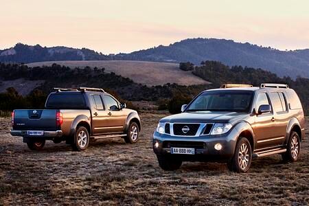 Nissan Pathfinder und Navara-Sondermodell - Edelmetall für Offroader