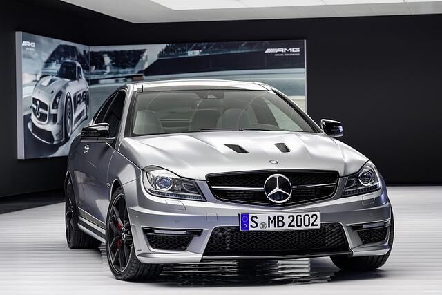 Als Antrieb dient der 6,3-Liter-V8-Saugmotor