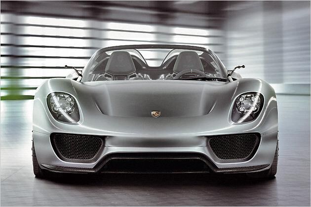 Das Design erinnert an Porsche-Rennwagen