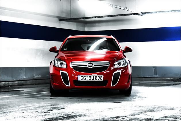 Den Insignia Sports Tourer OPC gibt es für 46.375 Euro