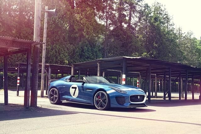 Der V8-Kompressormotor leistet 550 PS
