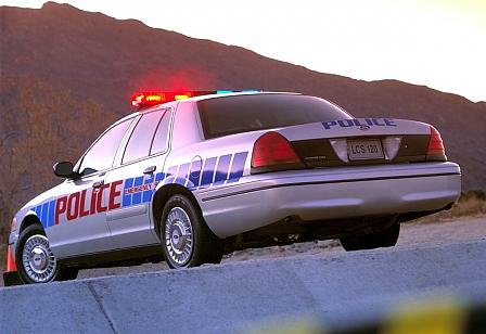 Ford Crown Victoria Streifenwagen (2003)