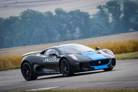Jaguar C-X75 - Britische Leistungsschau 
