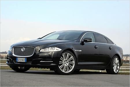 Test Jaguar XJ: Neuer Auftritt, starke Motoren, sportliches Handling
