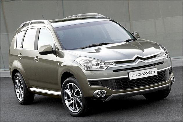Nahezu baugleiche Schwestermodelle: Der Citroën C-Crosser ...