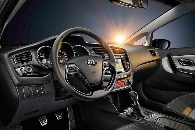 Technisch orientiert sich der Ceed weiterhin am nahezu baugleichen Schwestermodell Hyundai i30
