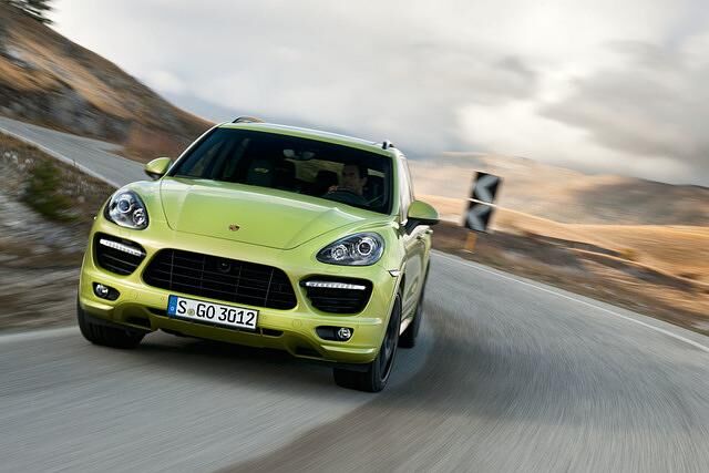 Porsche erweitert das Angebot der SUV-Baureihe Cayenne