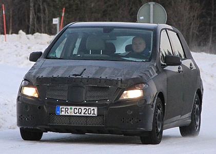Neue Mercedes B-Klasse - Flacher und jünger