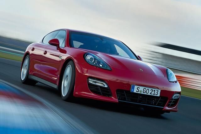 Porsche Panamera GTS - Ein 30 PS-Schippchen drauf gelegt