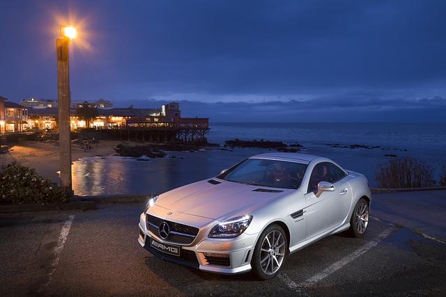 Optisch macht de SLK AMG natürlich nicht auf Sparer, sondern auf Hingucker