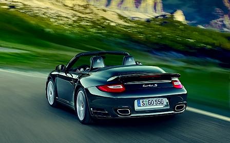 Porsche 911 Turbo S