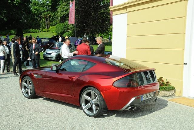 Das Heck ist im typischen Zagato-Stil gehalten