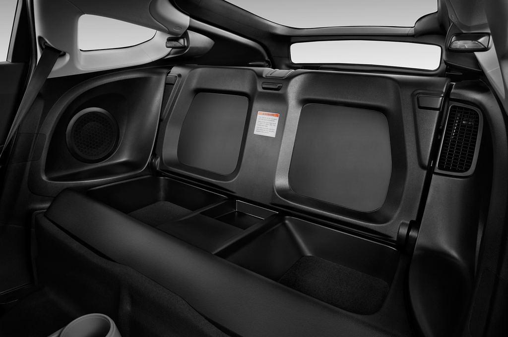 Honda CR-Z (Baujahr 2010) Sport 3 Türen Rücksitze