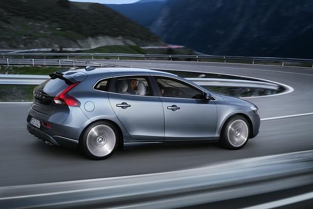 Ohne Zweifel ist der neue V40 einer der formal gelungensten Volvos aller Zeiten