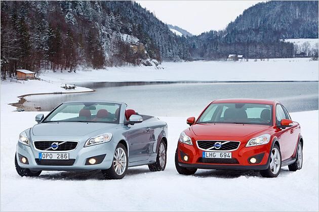 Dynamisches Doppel: Sowohl der Volvo C70 (links) als auch C30 wurden geliftet