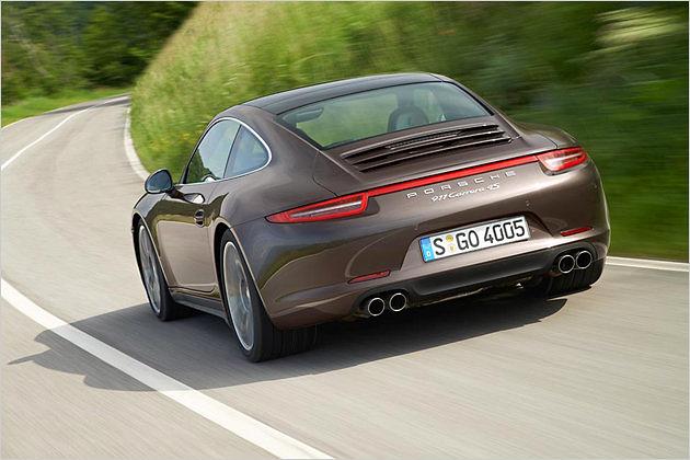 Der 911 Carrera 4S kann einerseits sportlich, aber auch komfortabel auf der Straße liegen