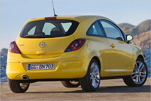 Von außen wirkt der Corsa immer noch jugendlich und frisch