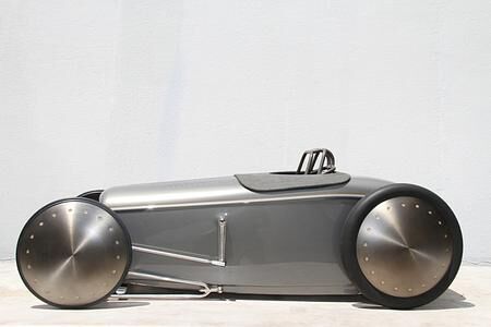 Hot Rod-Tretauto - Vom Salzsee auf die Spielstraße Hot Rod-Tretauto - Vom Salzsee auf die Spielstraße