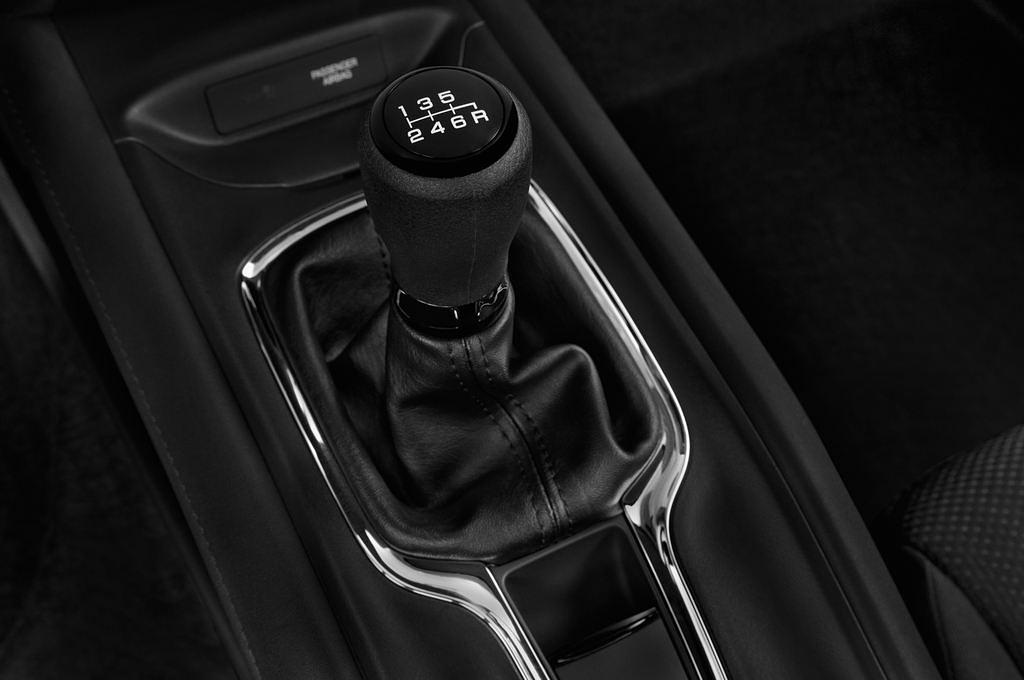 Honda HR-V (Baujahr 2015) - 5 Türen Schalthebel