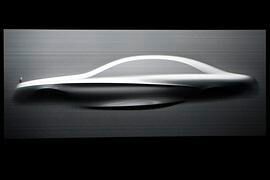 Kunstvolle Mercedes S-Klasse - In Form gegossen