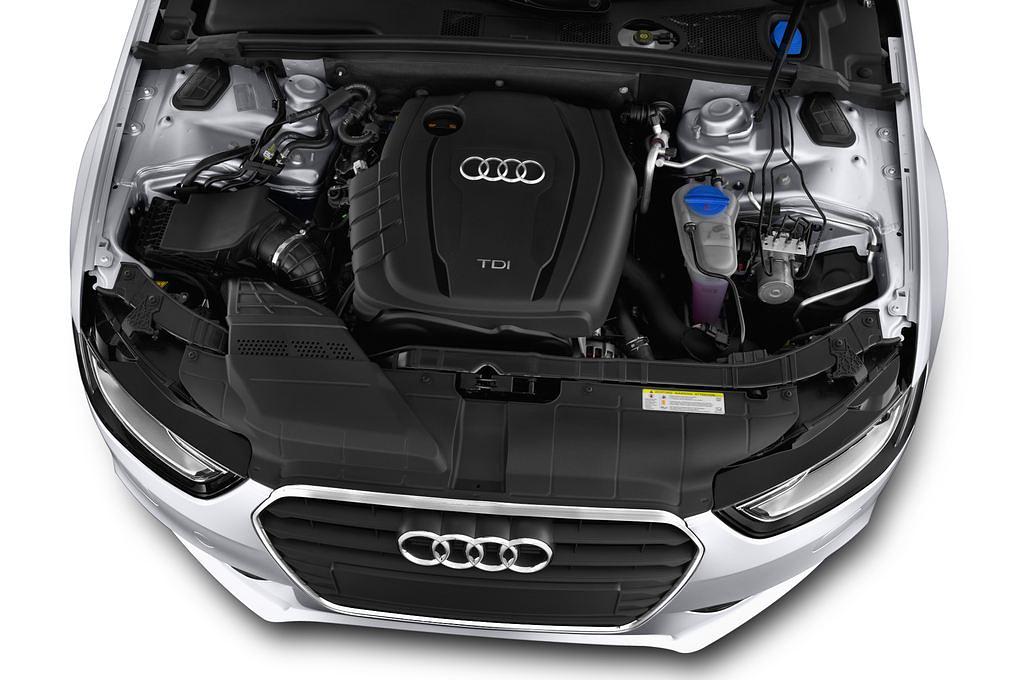 Audi A4 (Baujahr 2013) Ambition 5 Türen Motor