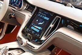 Neues Volvo Bediensystem - Glatt und gut
