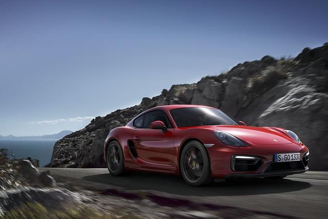 Der Cayman ist ein toller Sportwagen, als S gereicht er dem ambitionierten Hobbyfahrer zur Ehre und als GTS ist er schon halbwegs ein Profi-Gerät 