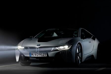 BMW i8 - Leuchtendes Beispiel (Vorabbericht)