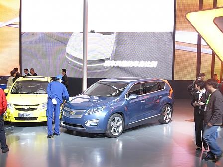 Chevrolet Volt MPV 5