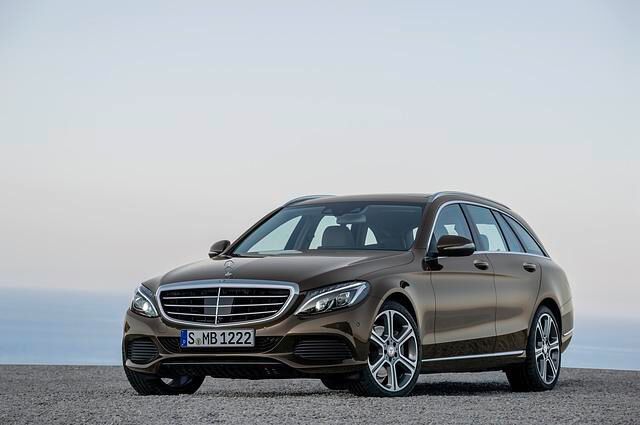 Das ab September lieferbare neue T-Modell der bereits im Frühjahr gestarteten C-Klasse ist der erste Mercedes, der mit dem hauseigenen neuen System „Connect me“  ausgerüstet werden kann