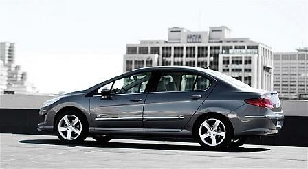 Peugeot 408