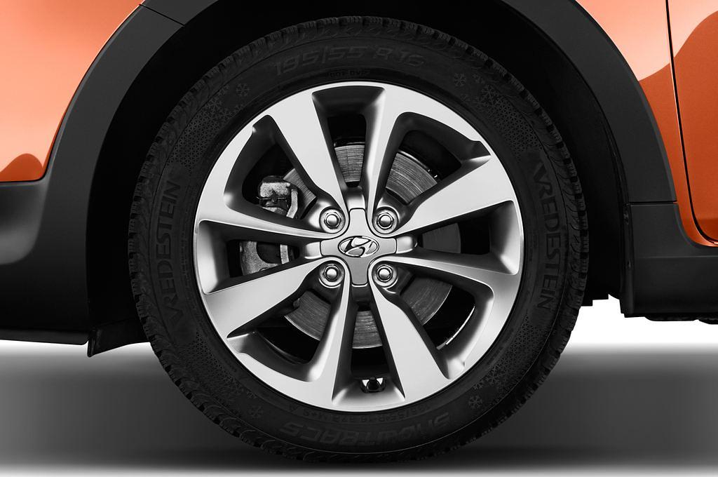Hyundai I20 Active (Baujahr 2016) Trend 5 Türen Reifen und Felge