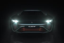 Elektro-Limousine Quant - Strom tanken ohne Steckdose