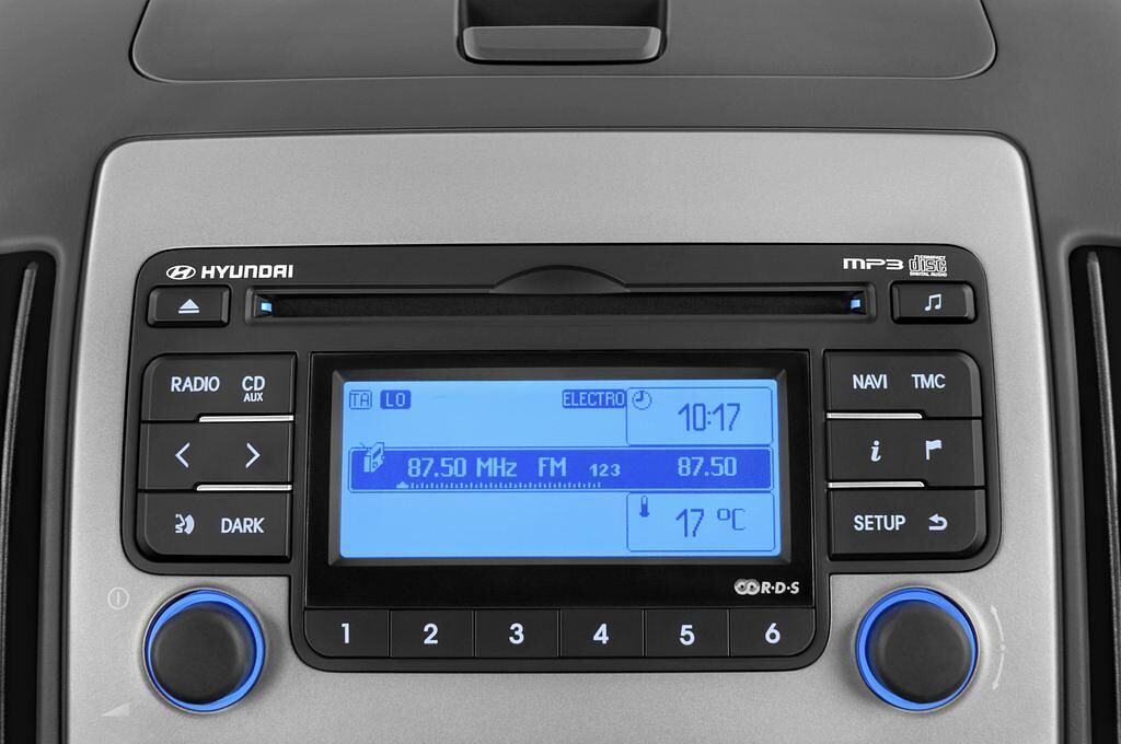 Hyundai I30 (Baujahr 2011) Style 5 Türen Radio und Infotainmentsystem