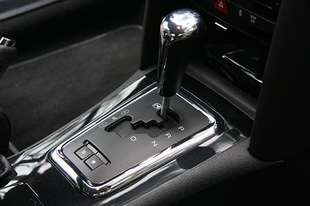 Peugeot 407 Coupe HDi 240 Bi-Turbo