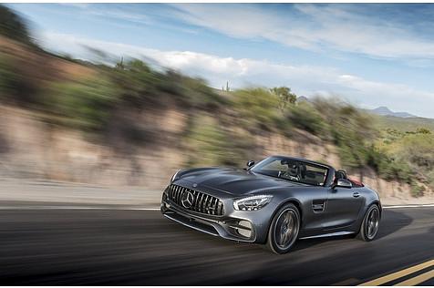 Mercedes AMG GT C Roadster - bis zu 316 km/h schnell