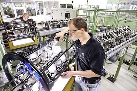Mercedes-Benz Motorenfertigung