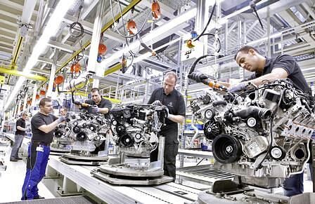 Mercedes-Benz Motorenfertigung