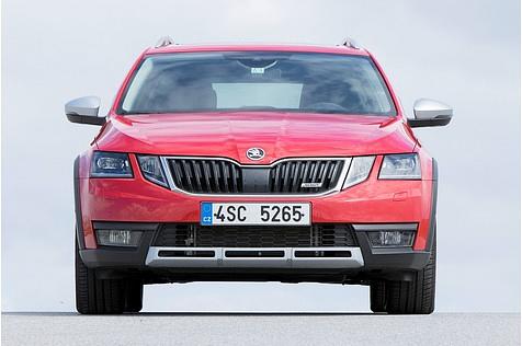Der Skoda Octavia Scout liegt 30 Millimeter höher als die \"normalen\" Serienmodelle